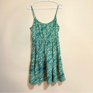 💥4/$10💥 Teal & Green Patterned Babydoll Sundress w Tiered Ruffle